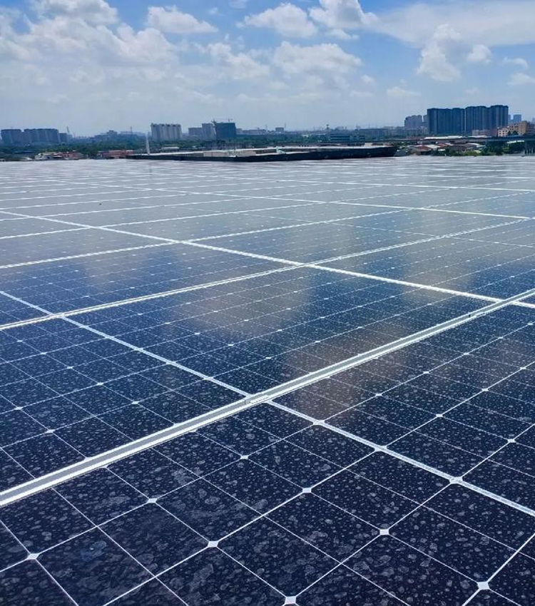 Wind Turbine with Aluminum Components