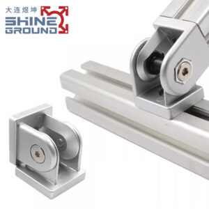 Conector de articulación pivotante flexible para perfiles de extrusión de aluminio